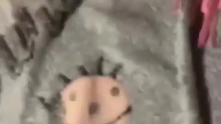 紧身少女被口交并被射精