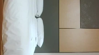 母狗穿着男朋友送的女仆装来找我做爱