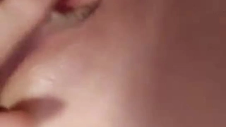 水柱清晰可见，一分钟喷十次，这喷水量达到极点