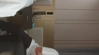 巨乳少女骑马打炮