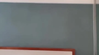 继母骑在我的鸡巴上高潮并且爆射在脸上